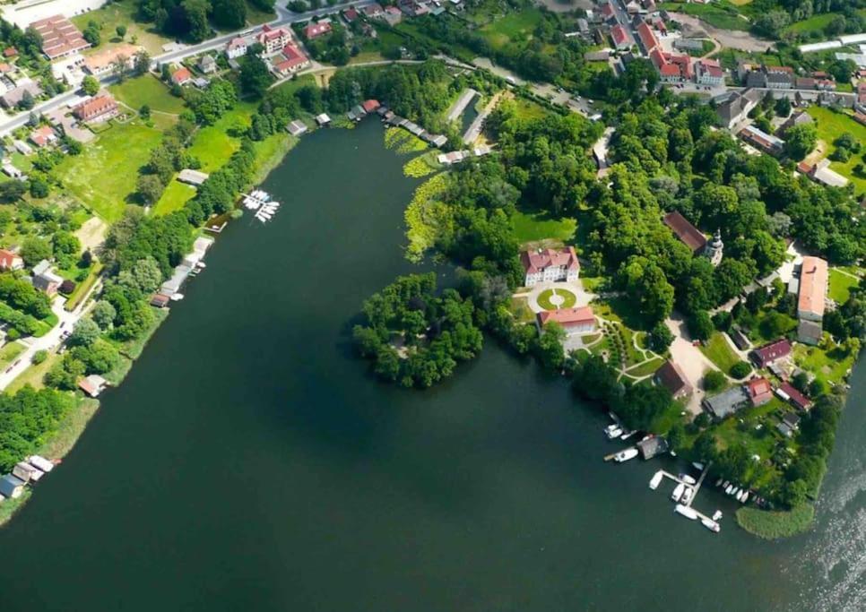Strandnahe Mit Floss Apartment Mirow
